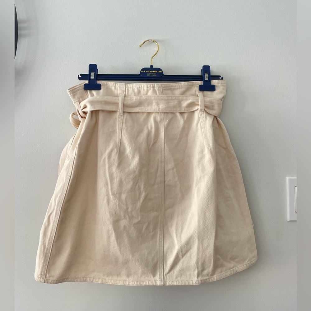 H&M Wrapover Tie High-Waisted Twill Skirt‎ - Picture 6 of 9